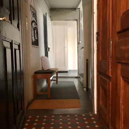 Historical Flat, By Zytglogge - 1st Floor Apartment *