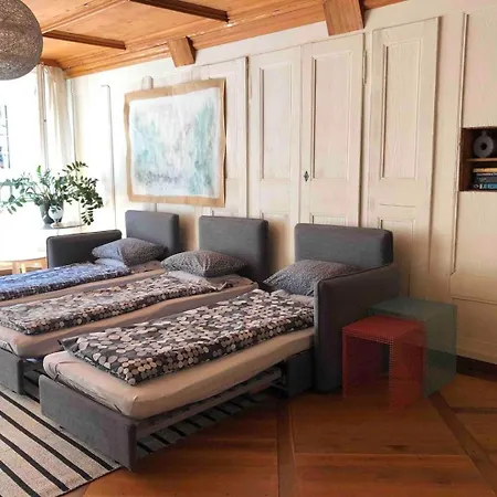 Old Gem-very Comfy Bed-bakery Downstairs Берн