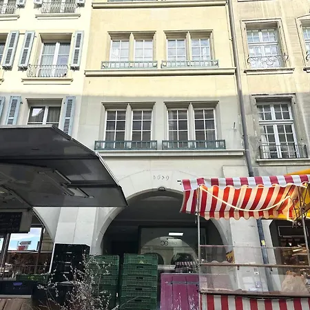 Old Town Gem Comfy Queen Bed & Fast Wifi Lägenhet Bern