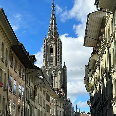 Old Town Gem Comfy Queen Bed & Fast Wifi * Bern