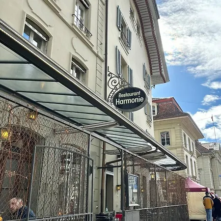 Old Town Gem Comfy Queen Bed & Fast Wifi