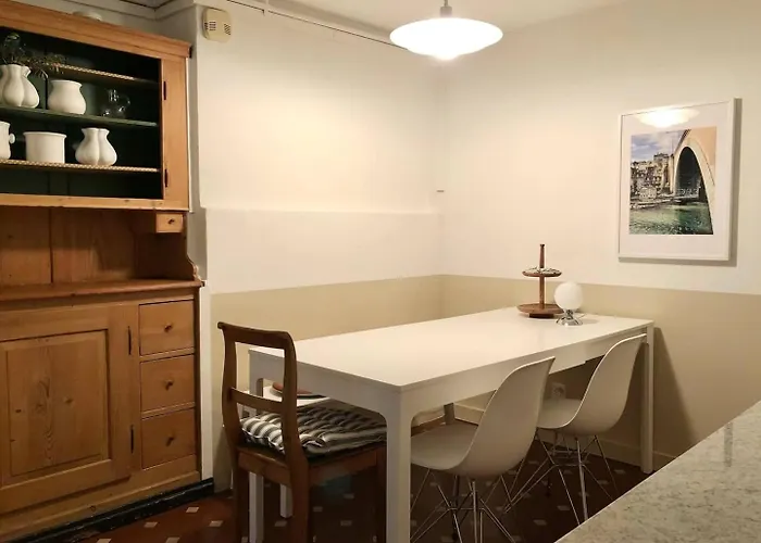 아파트 Old City Gem-Very Comfy Bed-Bakery Downstairs 베른