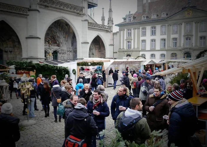 Old Town Gem Comfy Queen Bed & Fast Wifi * 伯尔尼