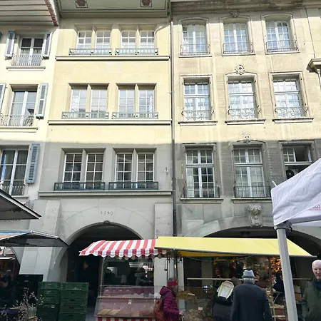 Old Gem-very Comfy Bed-bakery Downstairs *